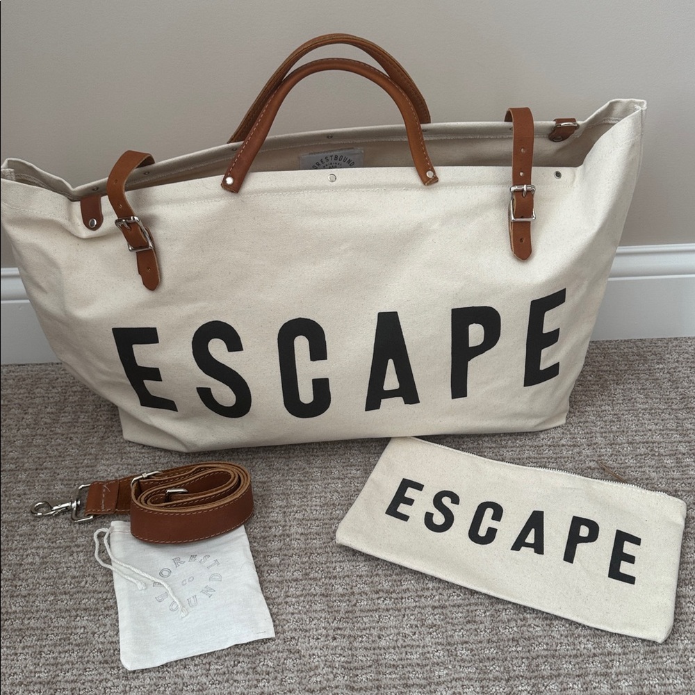 Forestbound Escape Canvas Utility Bag incl Accessories Bag NWOT